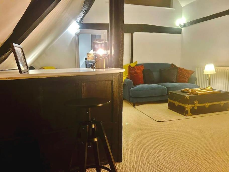 Epic Location, Views & Large Private Terrace Lejlighed Windsor Eksteriør billede
